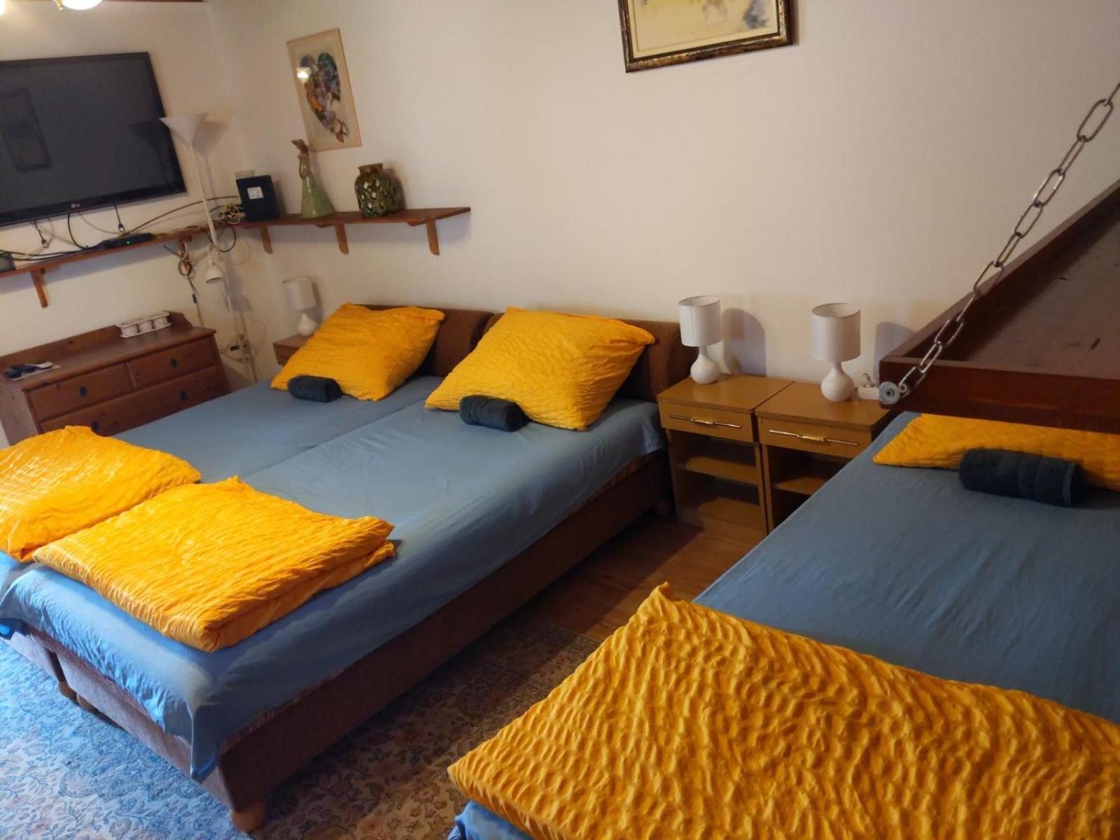 Mandula Apartman Szeged Exterior foto